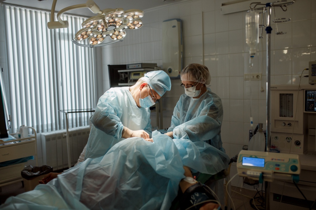 Хирурги ортопеды-травматологи